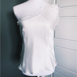 NWT Luba by Hannah Payne top. Size 6.